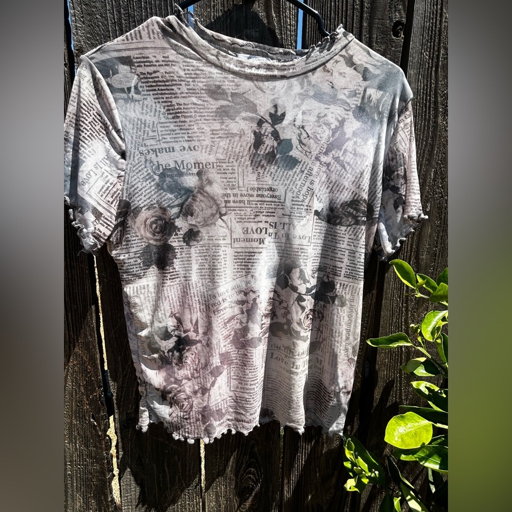 Floral Print Gray Top